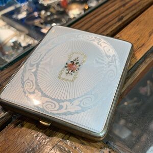 Vintage Gold Tone and White Enamel Flat Cigarette Case